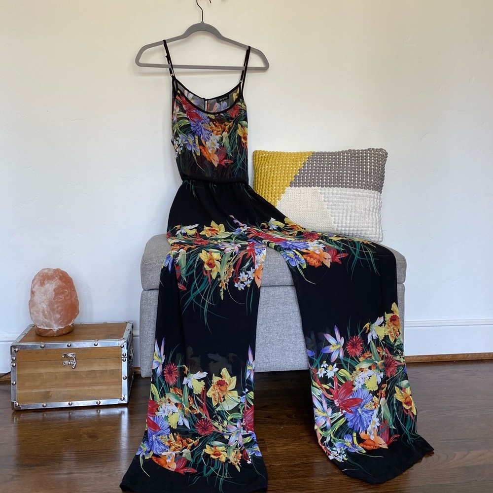 A beach romper! Wide leg super cozy !